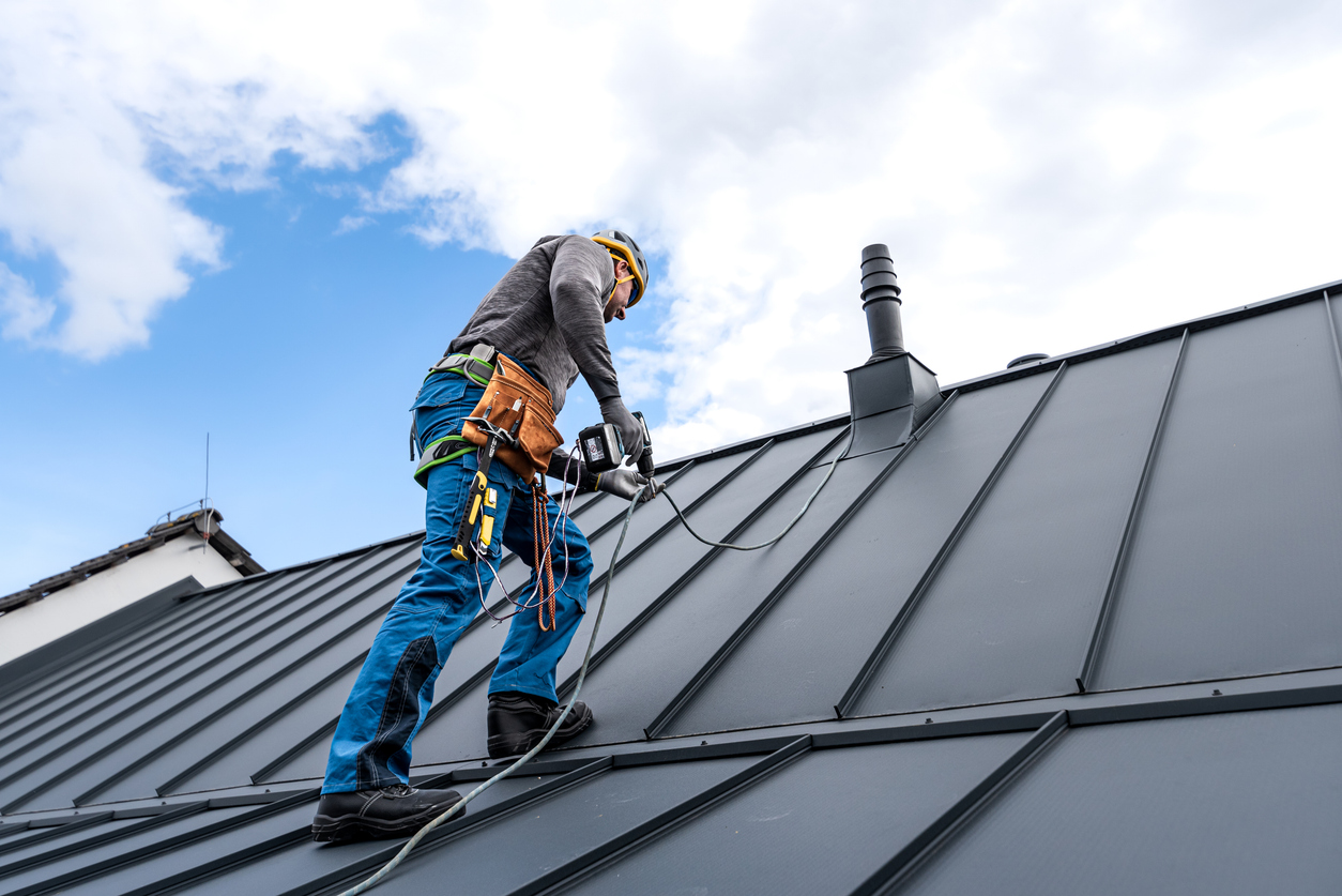 Work Injury, Fall From Roof | Madrigal vs. Gentry Construction