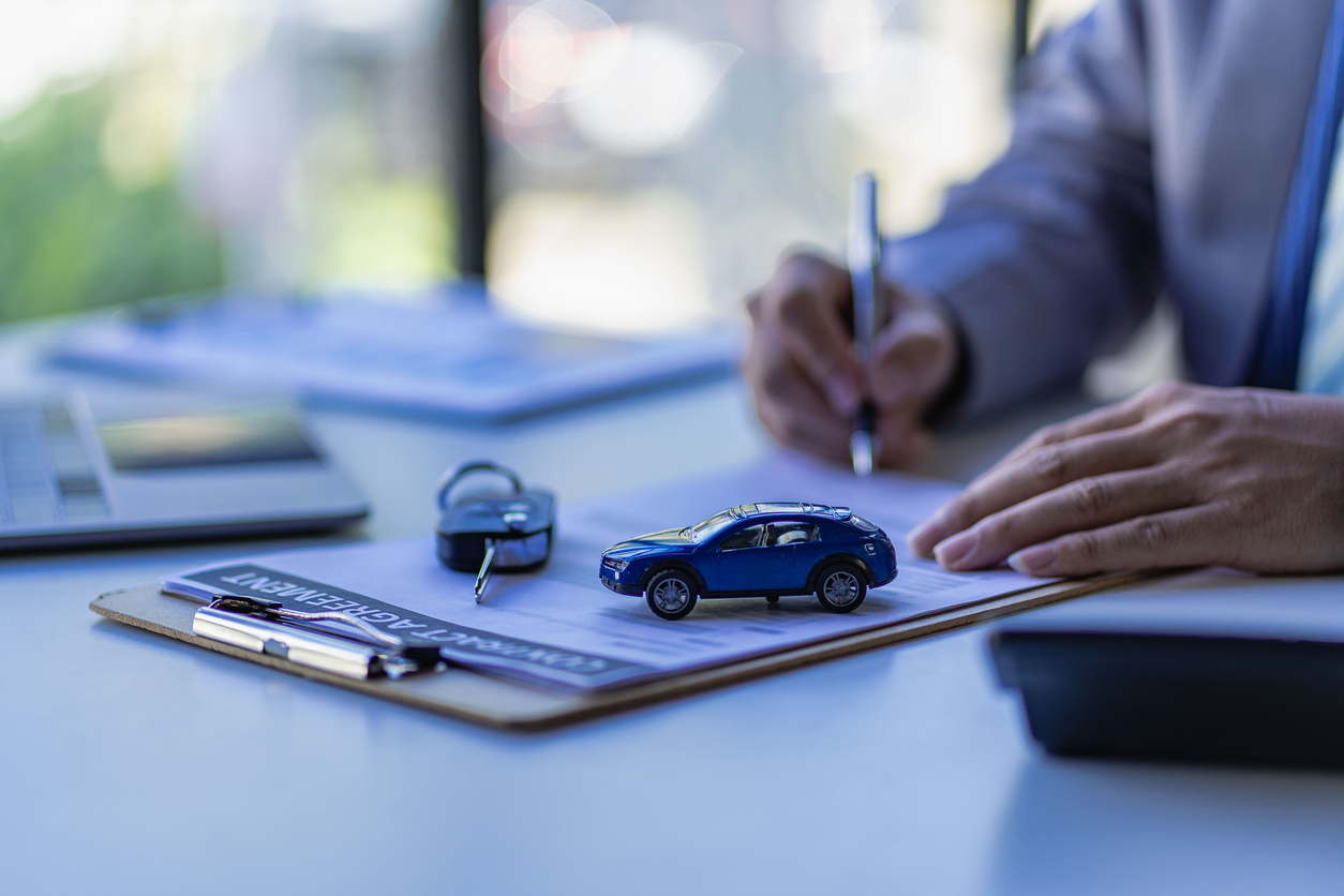 Car Accident Questions in a Shafter Lawyer Office