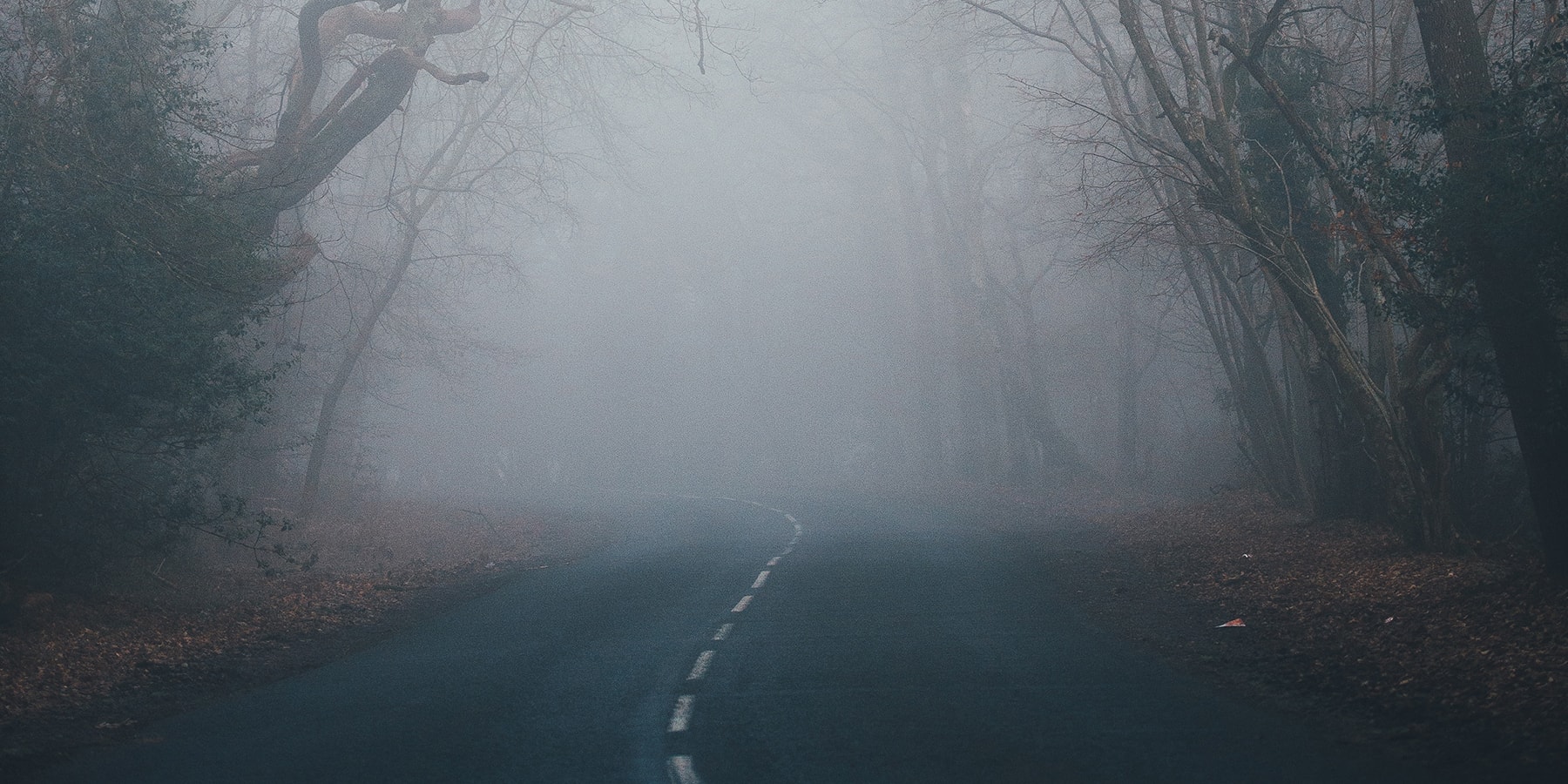 Key safety tips to driving safely in the fog